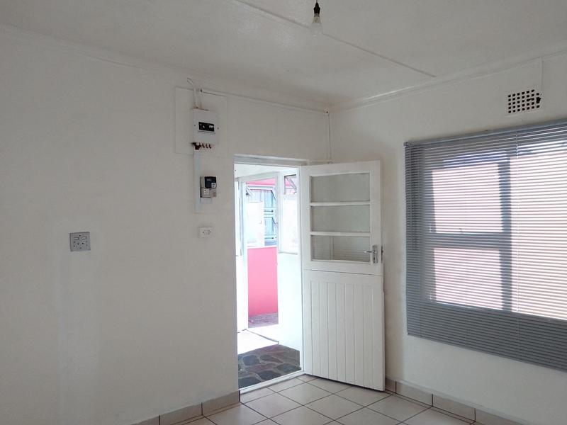 To Let 1 Bedroom Property for Rent in Crawford Western Cape